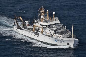 NOAA Ship Pisces underway